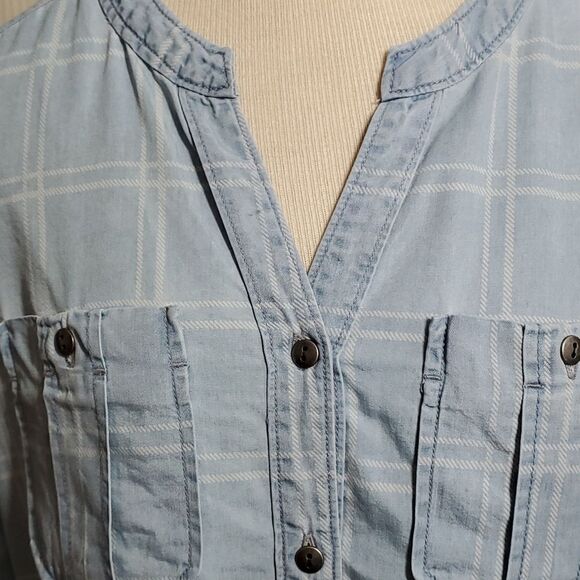Intro❤ long sleeves blue plaid blouse. Size PM. Great top, Very good condition. - Picture 2 of 11